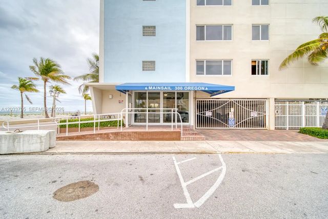 2 of 29 - 300 Oregon Street #507, Hollywood, FL