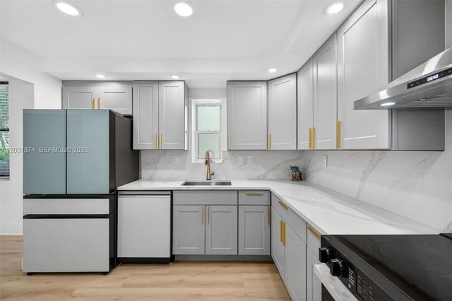 4 of 63 - 20300 W Country Club Drive #106-3, Aventura, FL
