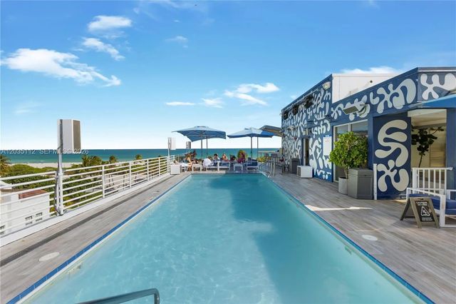 2 of 32 - 1024 Ocean Drive #a402, Miami Beach, FL