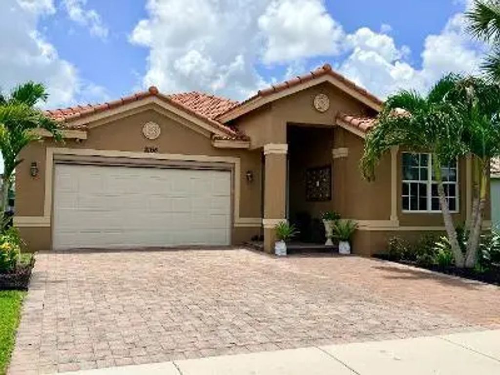 2165 Sw Newport Isles Boulevard, Port St. Lucie