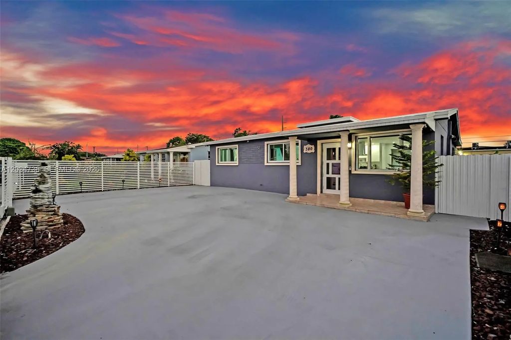380 W 30th Street, Hialeah