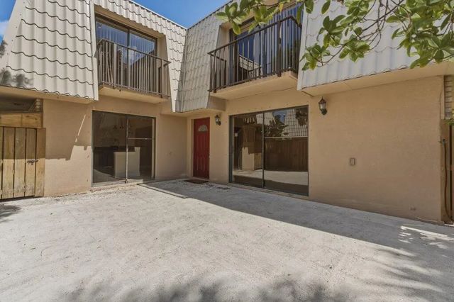 2 of 57 - 5701 57th Way, West Palm Beach, FL