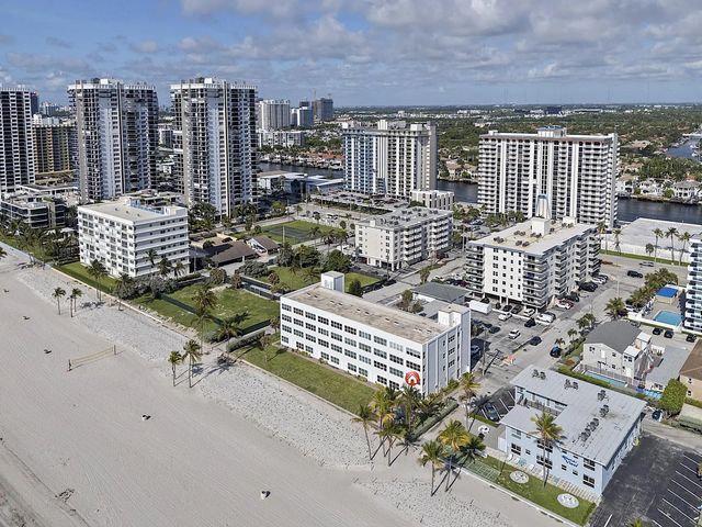 2 of 53 - 1801 S Surf Road #2a, Hollywood, FL