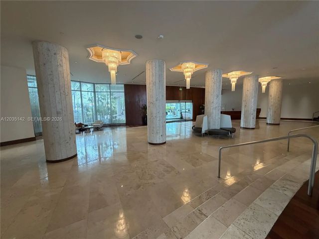 3 of 46 - 5161 Collins Avenue #310, Miami Beach, FL