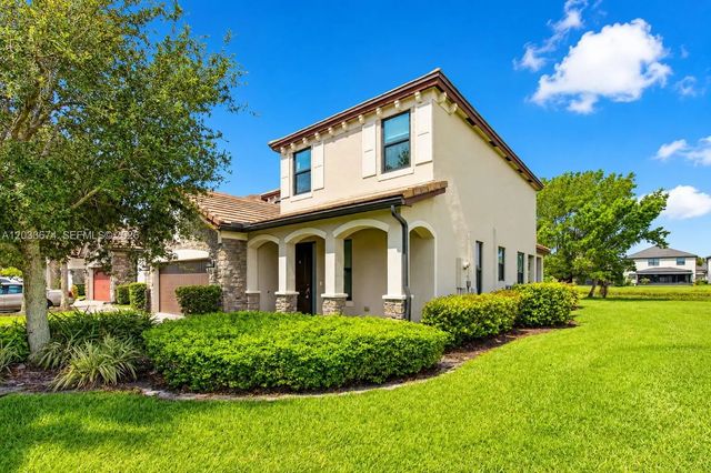 3 of 76 - 5836 Sandbirch Way, Lake Worth, FL