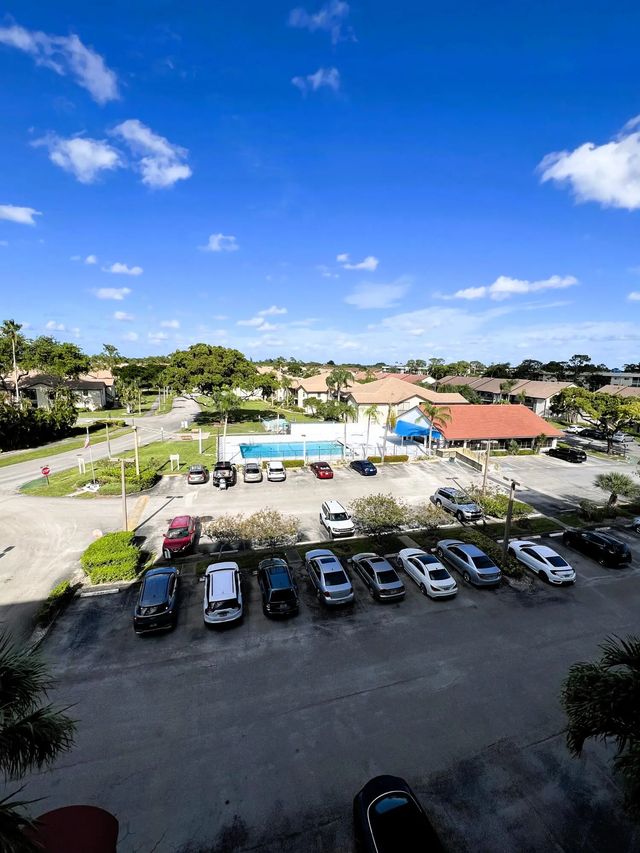 4 of 27 - 7770 Tahiti Lane #504, Lake Worth, FL
