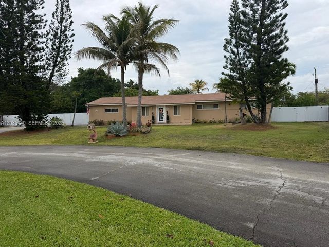 17405 Sw 109th Court, Miami