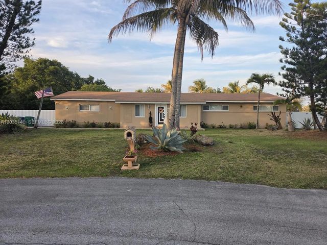 2 of 53 - 17405 Sw 109th Court, Miami, FL