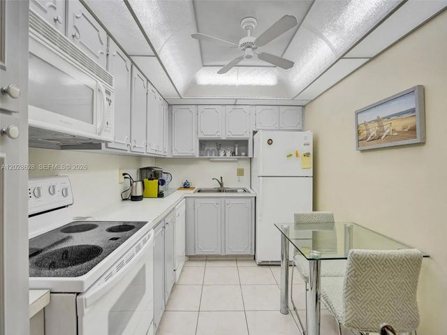 3113 S Ocean Drive #603, Hallandale Beach