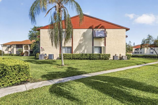 3 of 31 - 4999 Sable Pine Circle #d2, West Palm Beach, FL