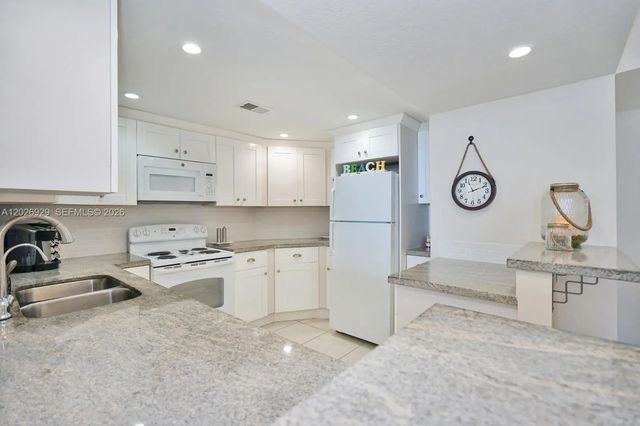 3 of 48 - 3725 S Ocean Drive #1216, Hollywood, FL