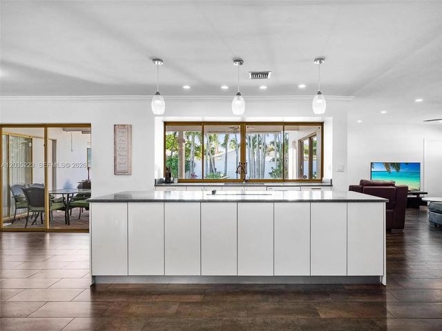 5 of 51 - 3610 N 53rd Avenue, Hollywood, FL