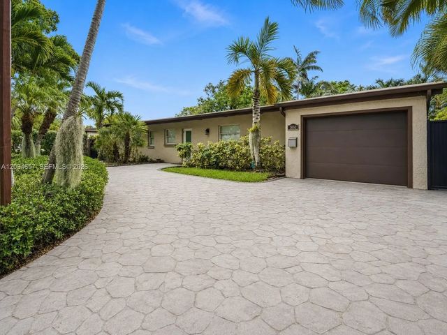 1850 Keystone Boulevard, North Miami