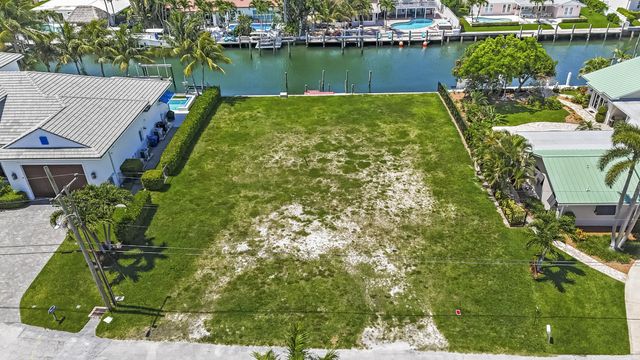 5 of 10 - 1121 Coral Way, Singer Island, FL