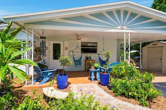 2 of 40 - 2417 Nw 7th Avenue, Wilton Manors, FL