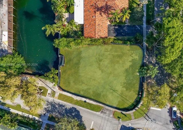 3 of 7 - 1805 Ixora Road, North Miami, FL