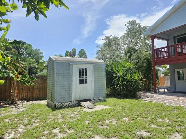 3 of 12 - 1801 Saint Lucie Court, Fort Pierce, FL