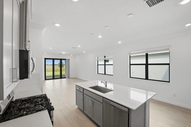 2 of 32 - 11010 Nw Glynlea  Boulevard N, Port St. Lucie, FL