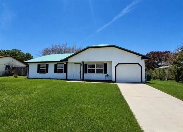 2 of 25 - 1918 Se West Dunbrooke Circle, Port St. Lucie, FL