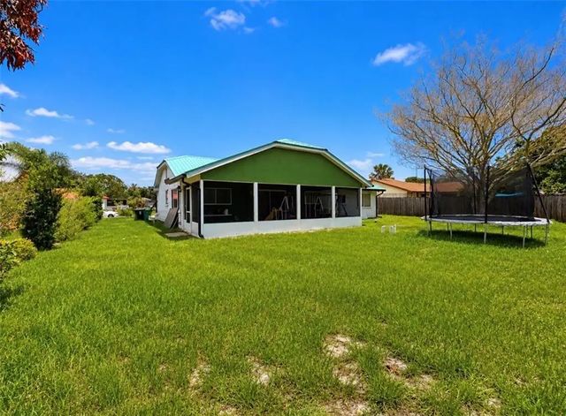 4 of 25 - 1918 Se West Dunbrooke Circle, Port St. Lucie, FL