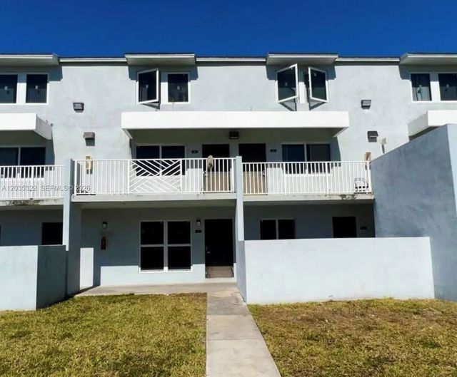 5 of 5 - 1999 Nw 5th Place #2, Miami, FL