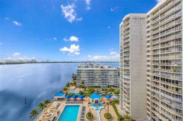 7601 E Treasure Drive #1722, North Bay Village