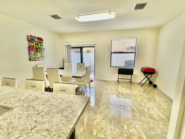 3 of 23 - 10490 W 33rd Way, Hialeah, FL