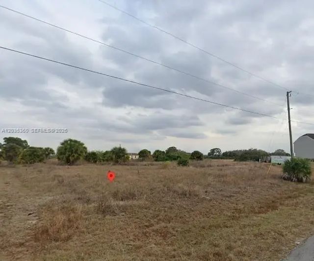 2 of 2 - 8017 Mangrove Circle, LaBelle, FL