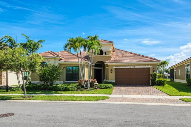 12095 Bastille Circle E, Parkland