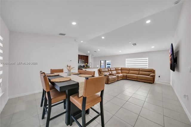 4 of 32 - 1105 Nw 24th Place, Cape Coral, FL
