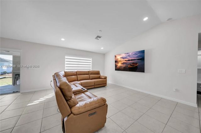 5 of 32 - 1105 Nw 24th Place, Cape Coral, FL