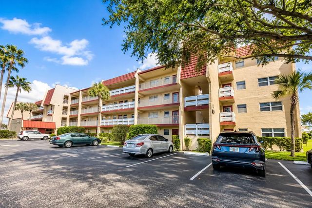 1050 Country Club Drive #303, Margate
