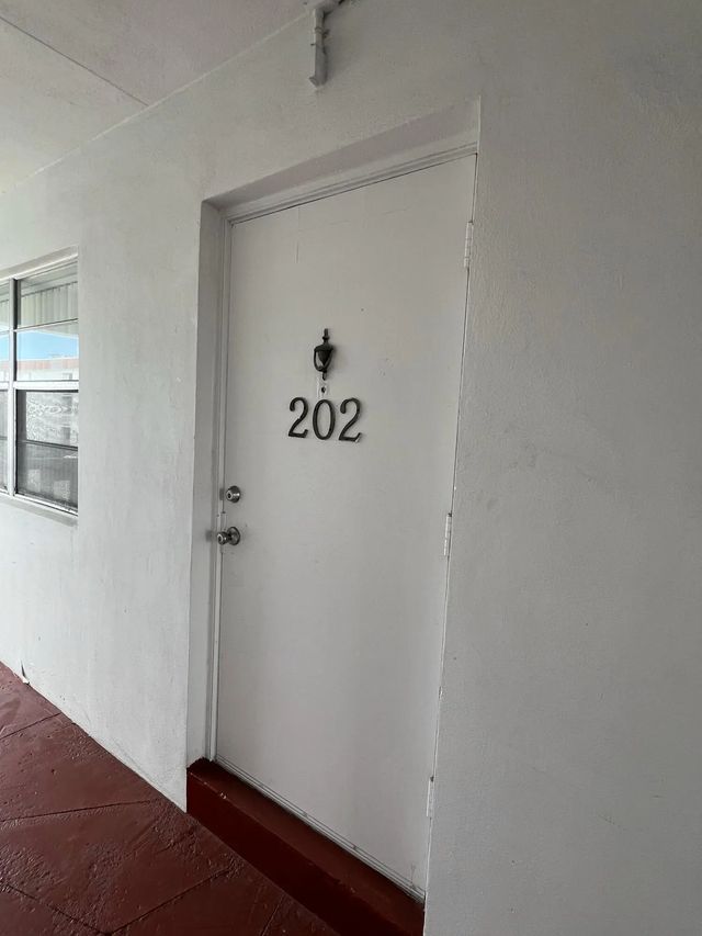 1321 Nw 43rd Avenue #202, Lauderhill