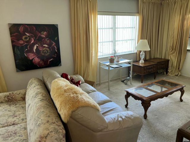 4 of 37 - 1321 Nw 43rd Avenue #202, Lauderhill, FL