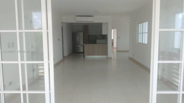 4 of 5 - 1 Cap Cana #0, , 