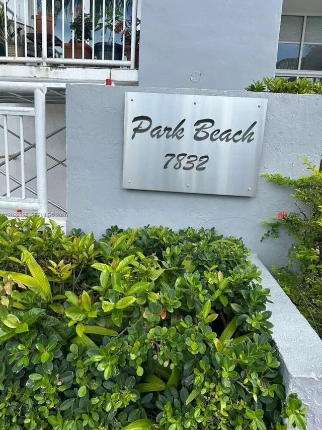5 of 26 - 7832 Collins Avenue #406, Miami Beach, FL