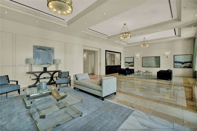 4 of 49 - 1300 Ponce De Leon Boulevard #901, Coral Gables, FL