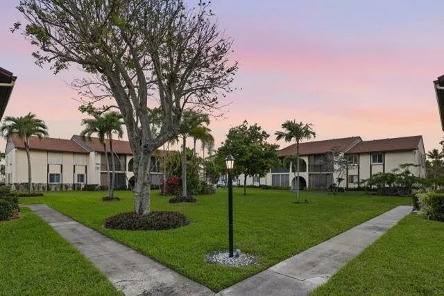 5 of 18 - 3561 Tall Pine Way #c2, Greenacres, FL