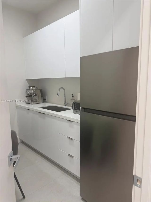 4 of 29 - 1695 Nw 110th Avenue #106, Sweetwater, FL