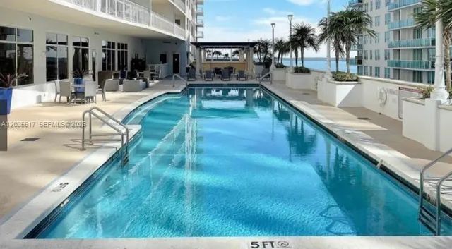 2 of 39 - 1200 Brickell Bay Drive #3318, Miami, FL