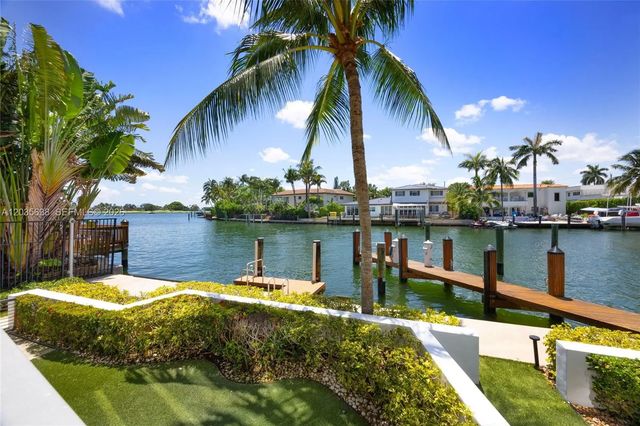 3 of 42 - 9400 W Bay Harbor Drive #101, Bay Harbor Islands, FL