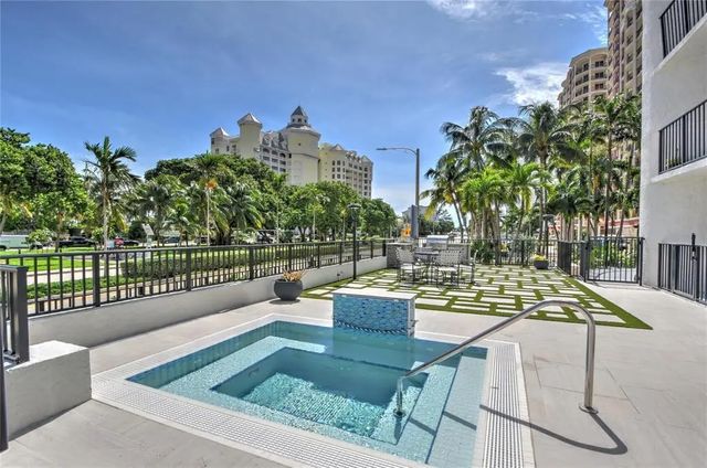 4 of 24 - 2029 N Ocean Boulevard #208, Fort Lauderdale, FL