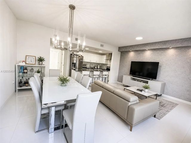 3 of 27 - 14467 Sw 260th Street, Homestead, FL