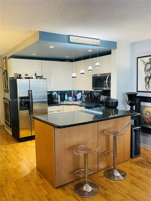 1800 79th St Causeway #a304, North Bay Village
