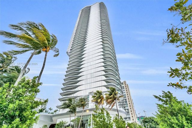 3 of 31 - 175 Se 25 Road #1103, Miami, FL