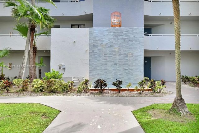 4 of 37 - 8255 Sw 152nd Avenue #e-312, Miami, FL