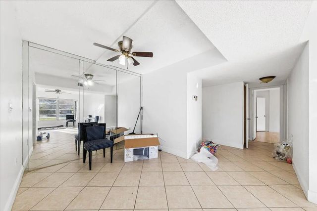 4 of 17 - 4156 Inverrary Drive, Lauderhill, FL