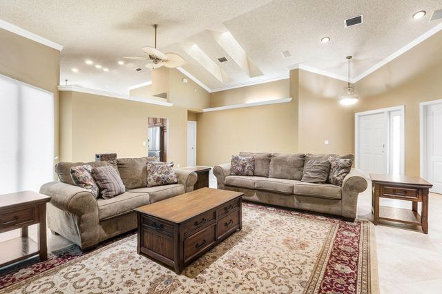 3 of 27 - 9101 Baybury Lane, West Palm Beach, FL