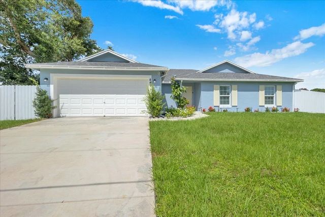 449 Se Whitmore Drive, Port St. Lucie