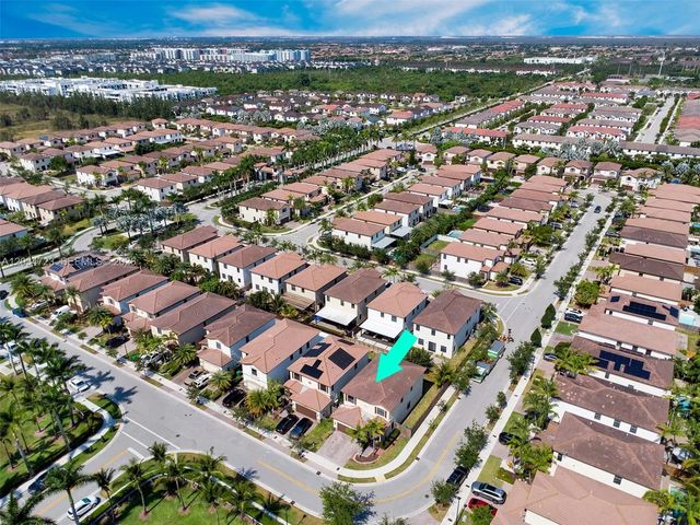3 of 45 - 8890 Nw 99th Path, Doral, FL
